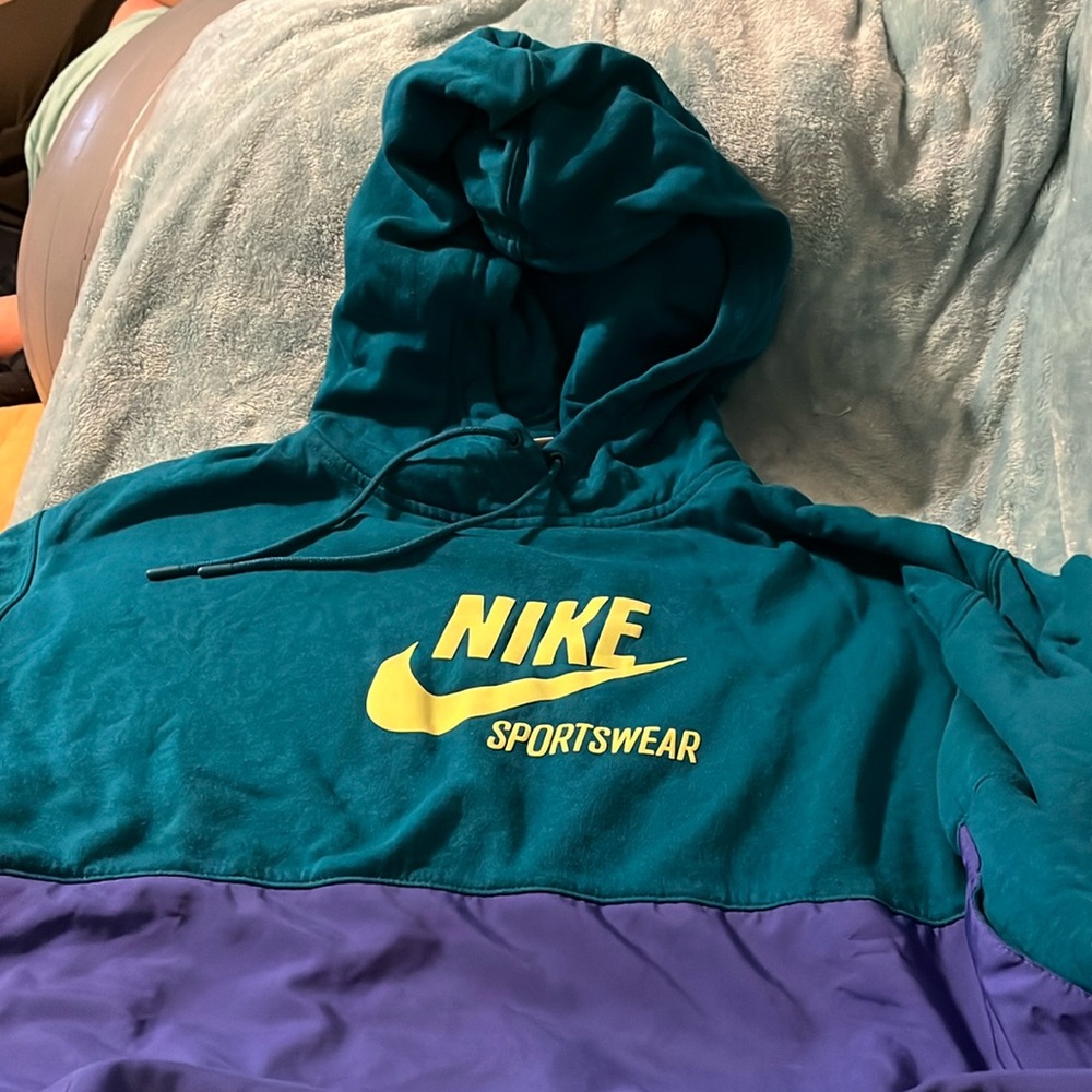 Nike hoodie